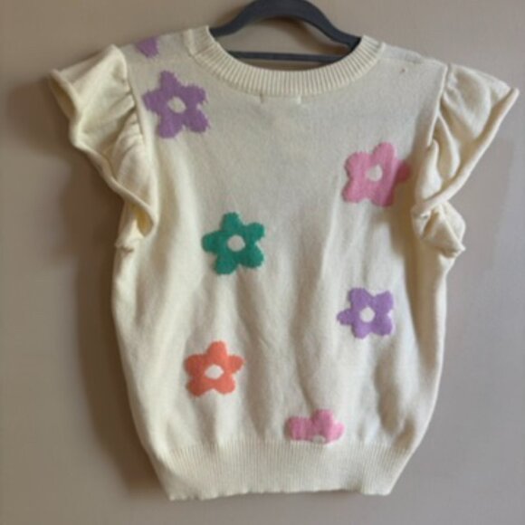 Ruffle Short Sleeve Knit Floral Sweater NWT - Picture 2 of 5